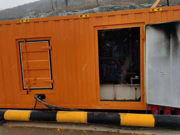 日土出租发电机-船用柴油发电机的工作原理是怎么样的？