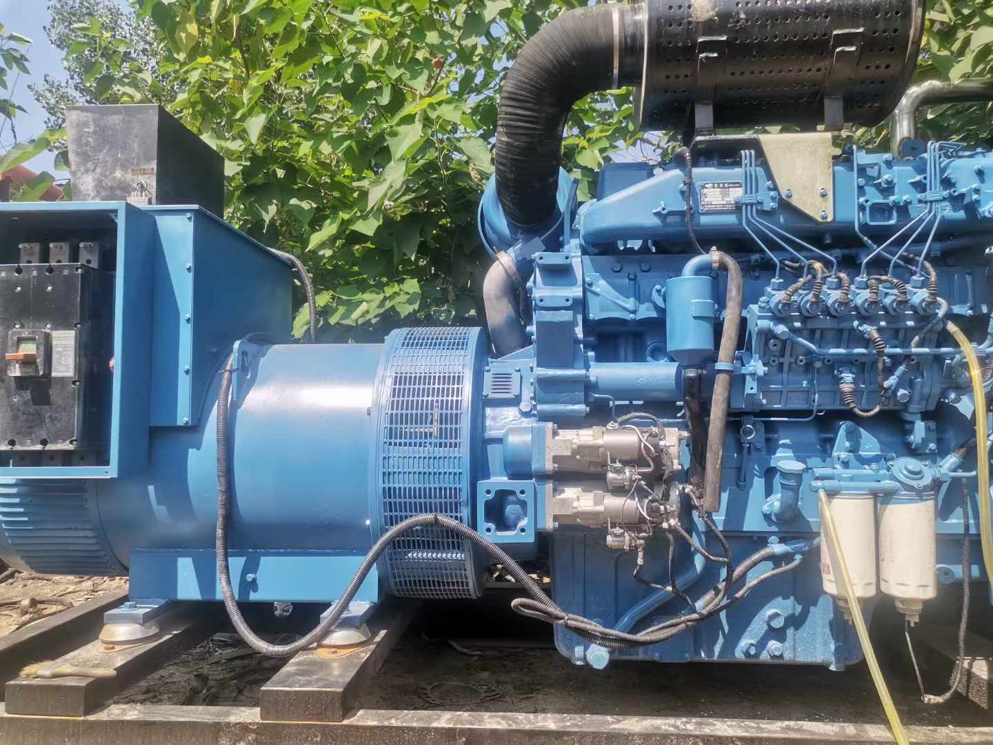 日土详细说明降低 800kW 柴油发电机输出电流波动的方法