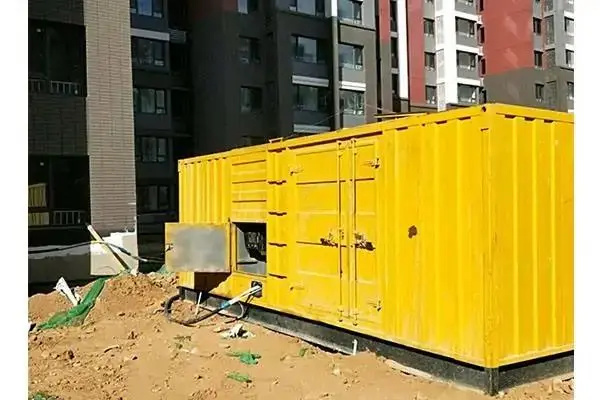 日土发电机租赁中燃油压力过低会对发动机的哪些部件造成损坏？