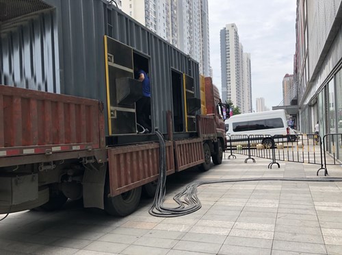 日土柴油发电机空气滤清器在不同季节的更换周期是否有差异？