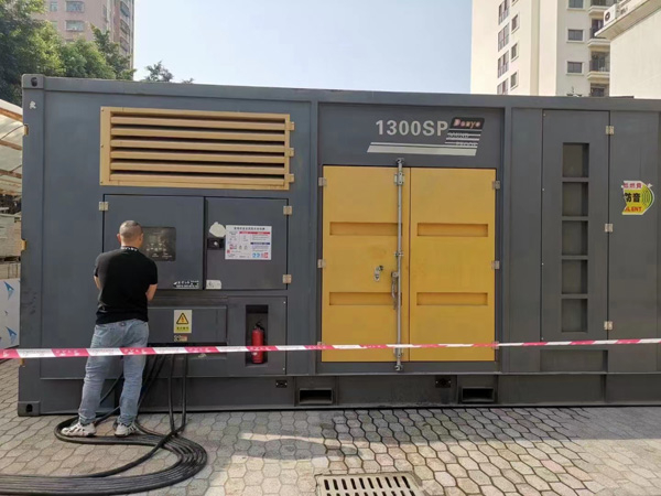 日土延长空气滤清器使用寿命的注意事项